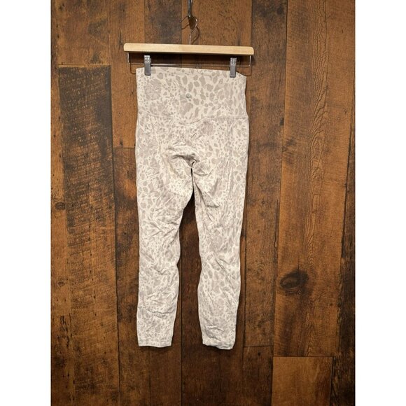 Lululemon Align High-Rise Pant 25" Cheetah Camo Antique White Multi Sz 6 EUC - Picture 3 of 6